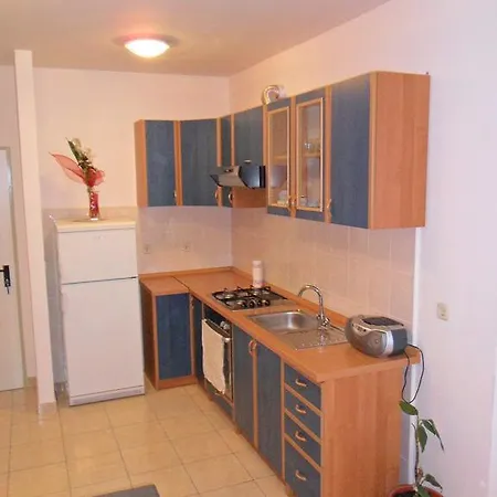 Kiko * Rogoznica (Sibenik-Knin)